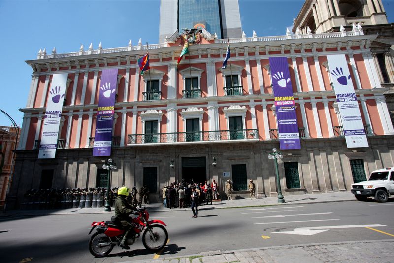 <br />
<b>Warning</b>:  Undefined variable $myimgalt in <b>/www/wwwroot/awdailynews.cn/wp-content/themes/ennews001/single.php</b> on line <b>213</b><br />
