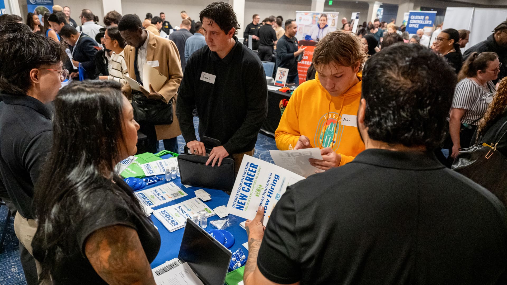 <br />
<b>Warning</b>:  Undefined variable $myimgalt in <b>/www/wwwroot/awdailynews.cn/wp-content/themes/ennews001/single.php</b> on line <b>213</b><br />
