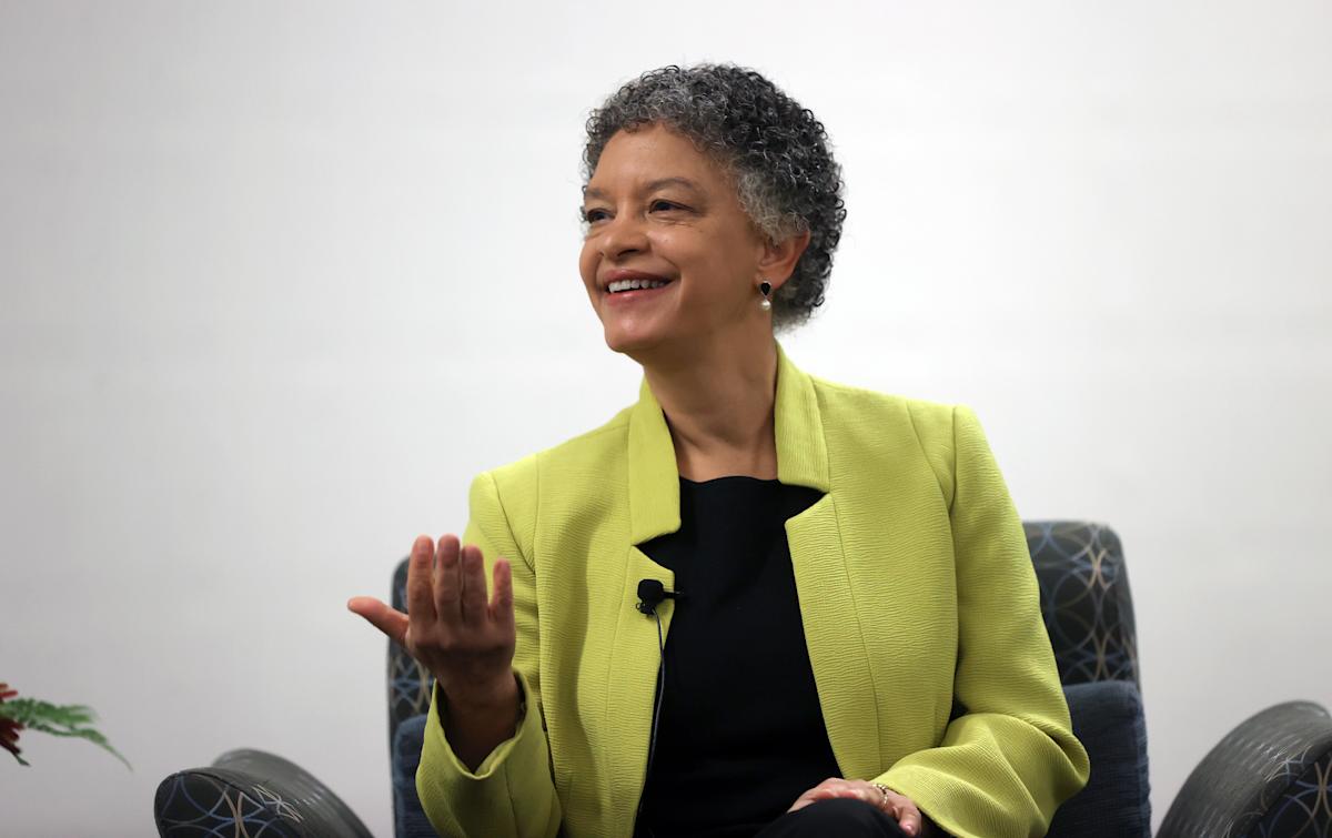 <br />
<b>Warning</b>:  Undefined variable $myimgalt in <b>/www/wwwroot/awdailynews.cn/wp-content/themes/ennews001/single.php</b> on line <b>213</b><br />
