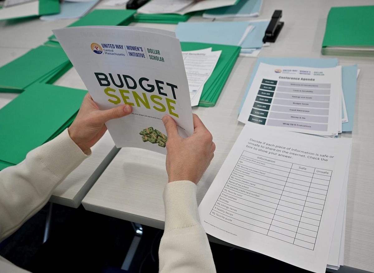 <br />
<b>Warning</b>:  Undefined variable $myimgalt in <b>/www/wwwroot/awdailynews.cn/wp-content/themes/ennews001/single.php</b> on line <b>213</b><br />
