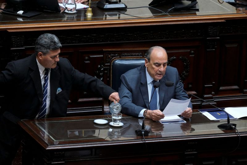 <br />
<b>Warning</b>:  Undefined variable $myimgalt in <b>/www/wwwroot/awdailynews.cn/wp-content/themes/ennews001/single.php</b> on line <b>213</b><br />
