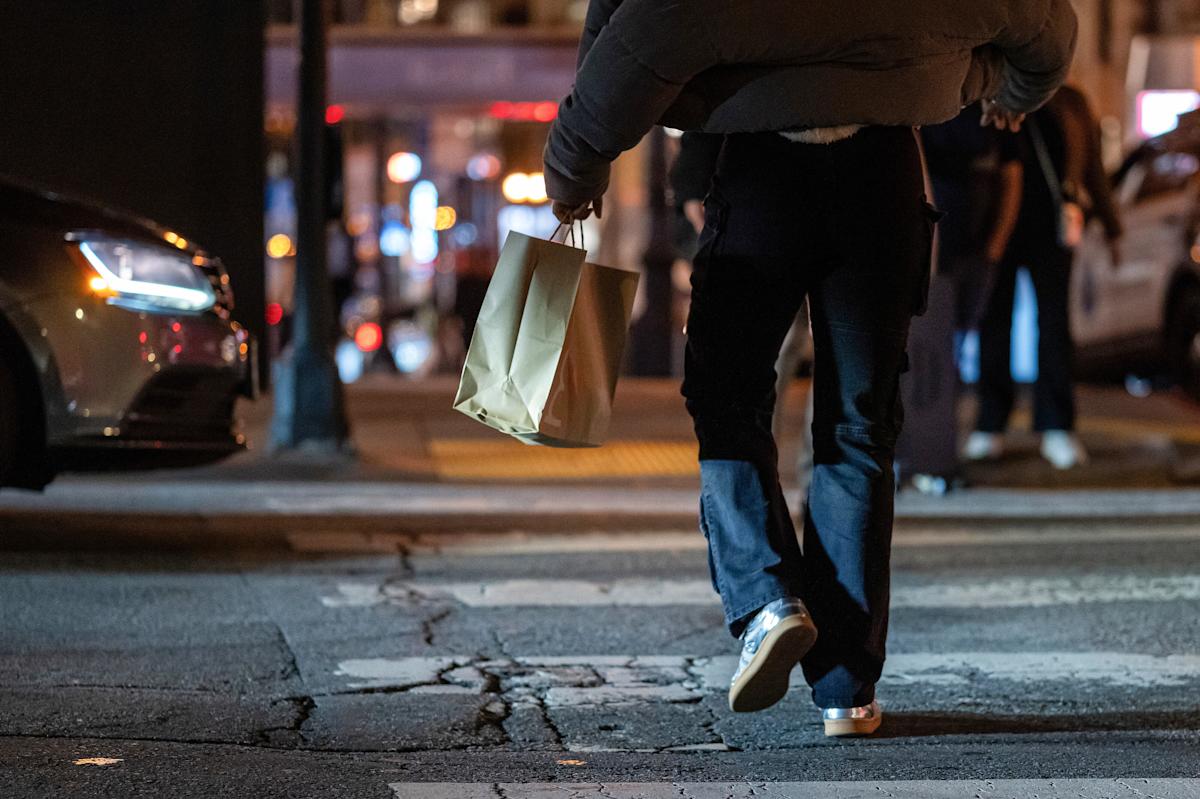 <br />
<b>Warning</b>:  Undefined variable $myimgalt in <b>/www/wwwroot/awdailynews.cn/wp-content/themes/ennews001/single.php</b> on line <b>213</b><br />
