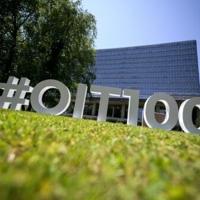 <br />
<b>Warning</b>:  Undefined variable $myimgalt in <b>/www/wwwroot/awdailynews.cn/wp-content/themes/ennews001/single.php</b> on line <b>213</b><br />
