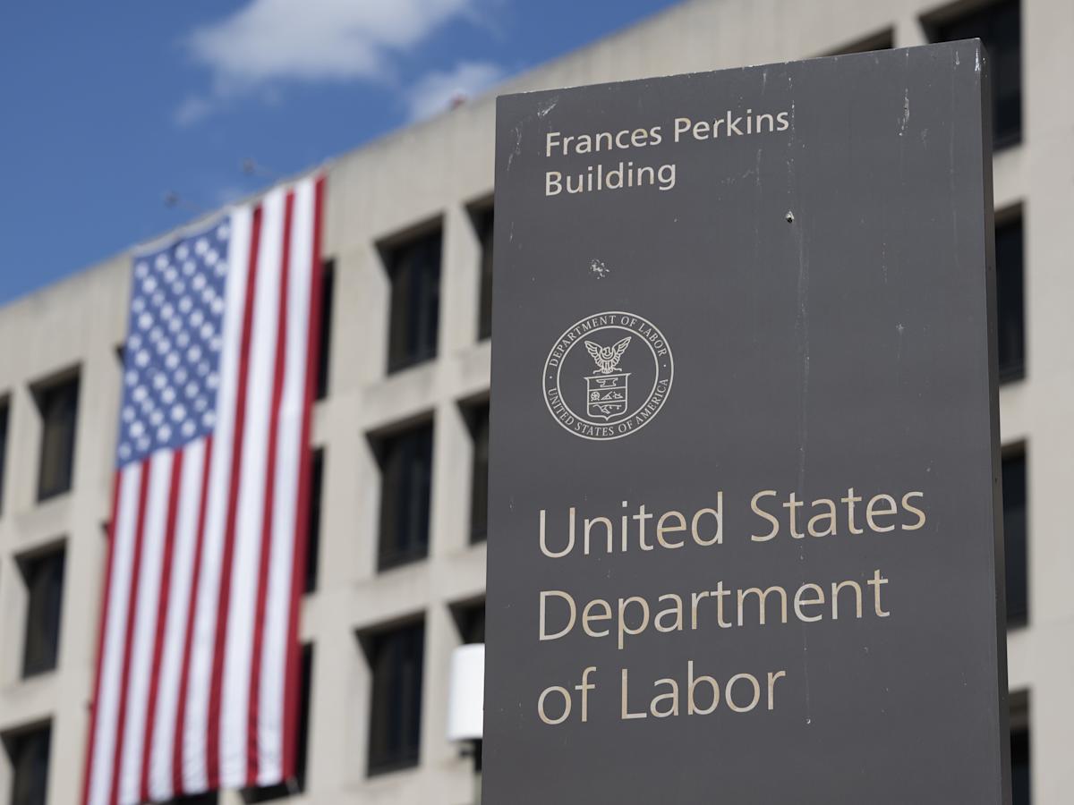 <br />
<b>Warning</b>:  Undefined variable $myimgalt in <b>/www/wwwroot/awdailynews.cn/wp-content/themes/ennews001/single.php</b> on line <b>213</b><br />
