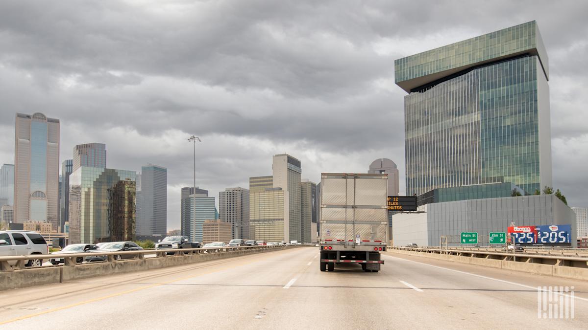 <br />
<b>Warning</b>:  Undefined variable $myimgalt in <b>/www/wwwroot/awdailynews.cn/wp-content/themes/ennews001/single.php</b> on line <b>213</b><br />
