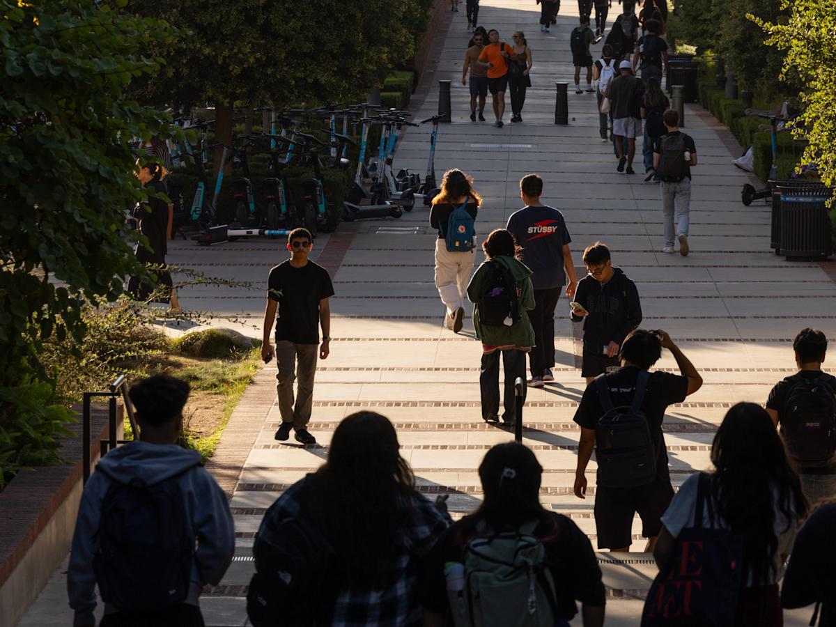 <br />
<b>Warning</b>:  Undefined variable $myimgalt in <b>/www/wwwroot/awdailynews.cn/wp-content/themes/ennews001/single.php</b> on line <b>213</b><br />
