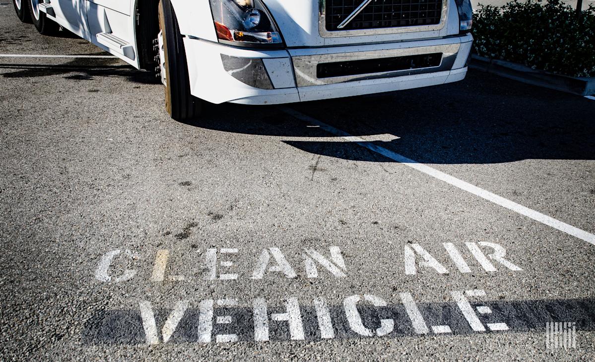 <br />
<b>Warning</b>:  Undefined variable $myimgalt in <b>/www/wwwroot/awdailynews.cn/wp-content/themes/ennews001/single.php</b> on line <b>213</b><br />
