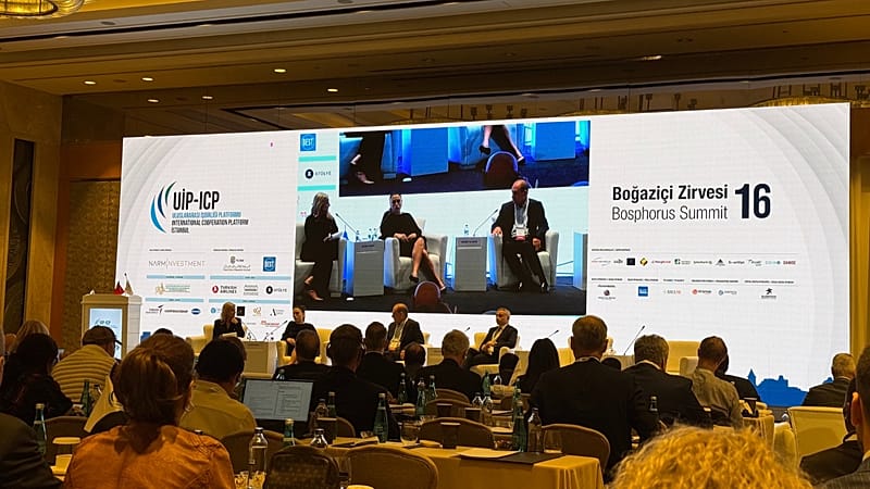 <br />
<b>Warning</b>:  Undefined variable $myimgalt in <b>/www/wwwroot/awdailynews.cn/wp-content/themes/ennews001/single.php</b> on line <b>213</b><br />
