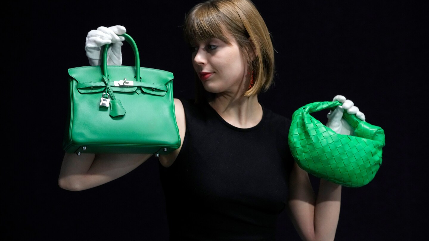 <br />
<b>Warning</b>:  Undefined variable $myimgalt in <b>/www/wwwroot/awdailynews.cn/wp-content/themes/ennews001/single.php</b> on line <b>213</b><br />
