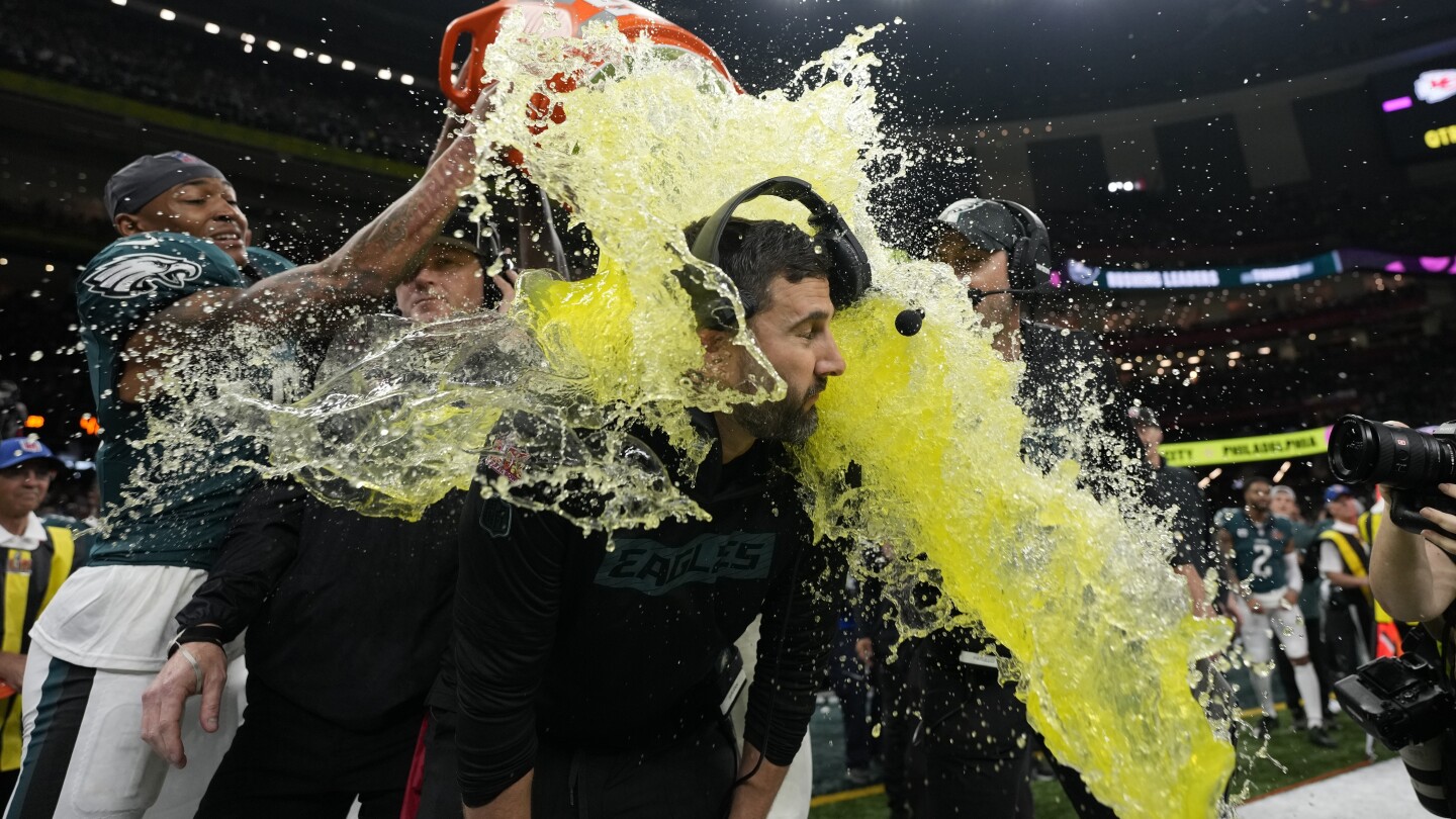 <br />
<b>Warning</b>:  Undefined variable $myimgalt in <b>/www/wwwroot/awdailynews.cn/wp-content/themes/ennews001/single.php</b> on line <b>213</b><br />
