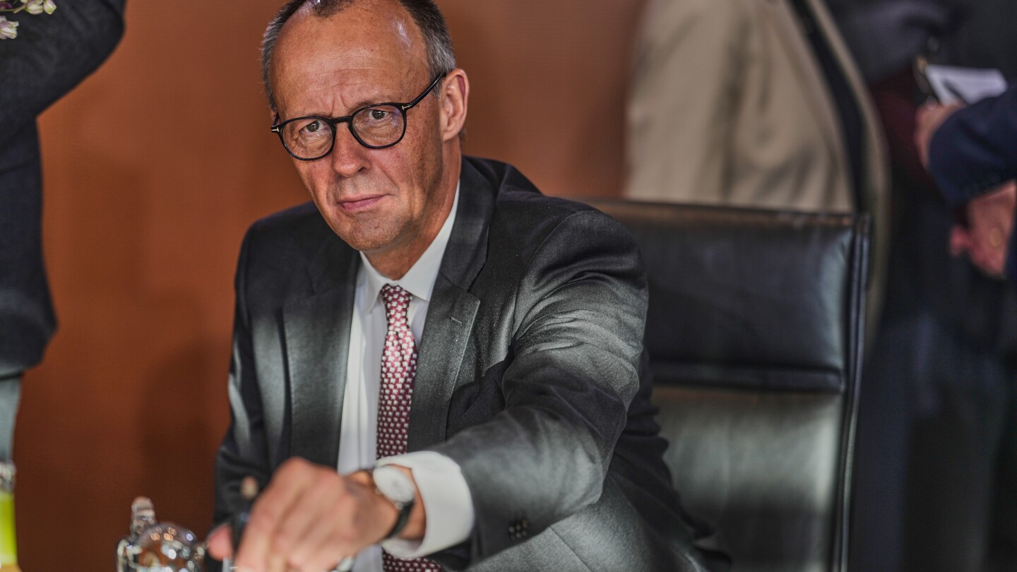 <br />
<b>Warning</b>:  Undefined variable $myimgalt in <b>/www/wwwroot/awdailynews.cn/wp-content/themes/ennews001/single.php</b> on line <b>213</b><br />
