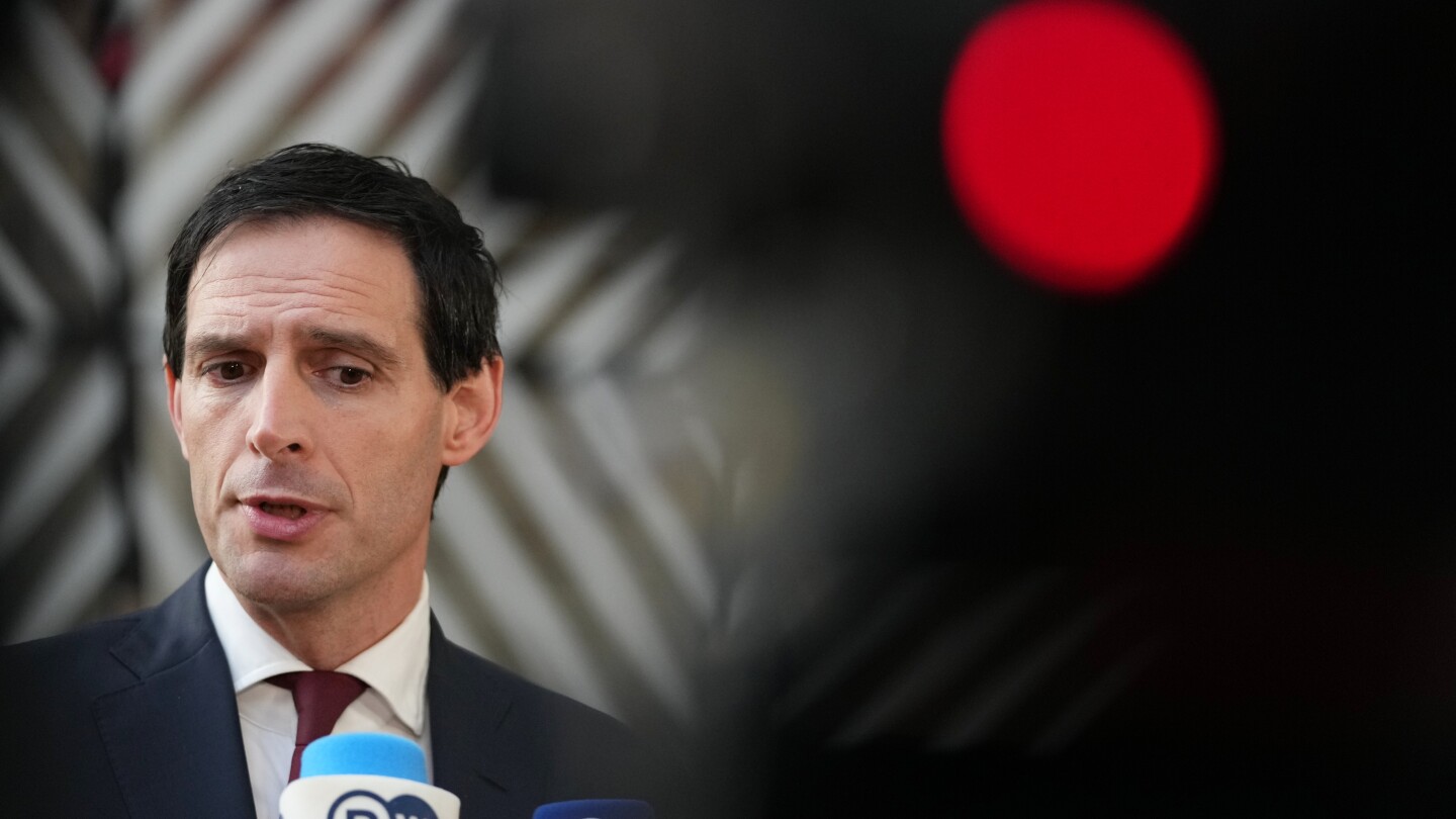 <br />
<b>Warning</b>:  Undefined variable $myimgalt in <b>/www/wwwroot/awdailynews.cn/wp-content/themes/ennews001/single.php</b> on line <b>213</b><br />
