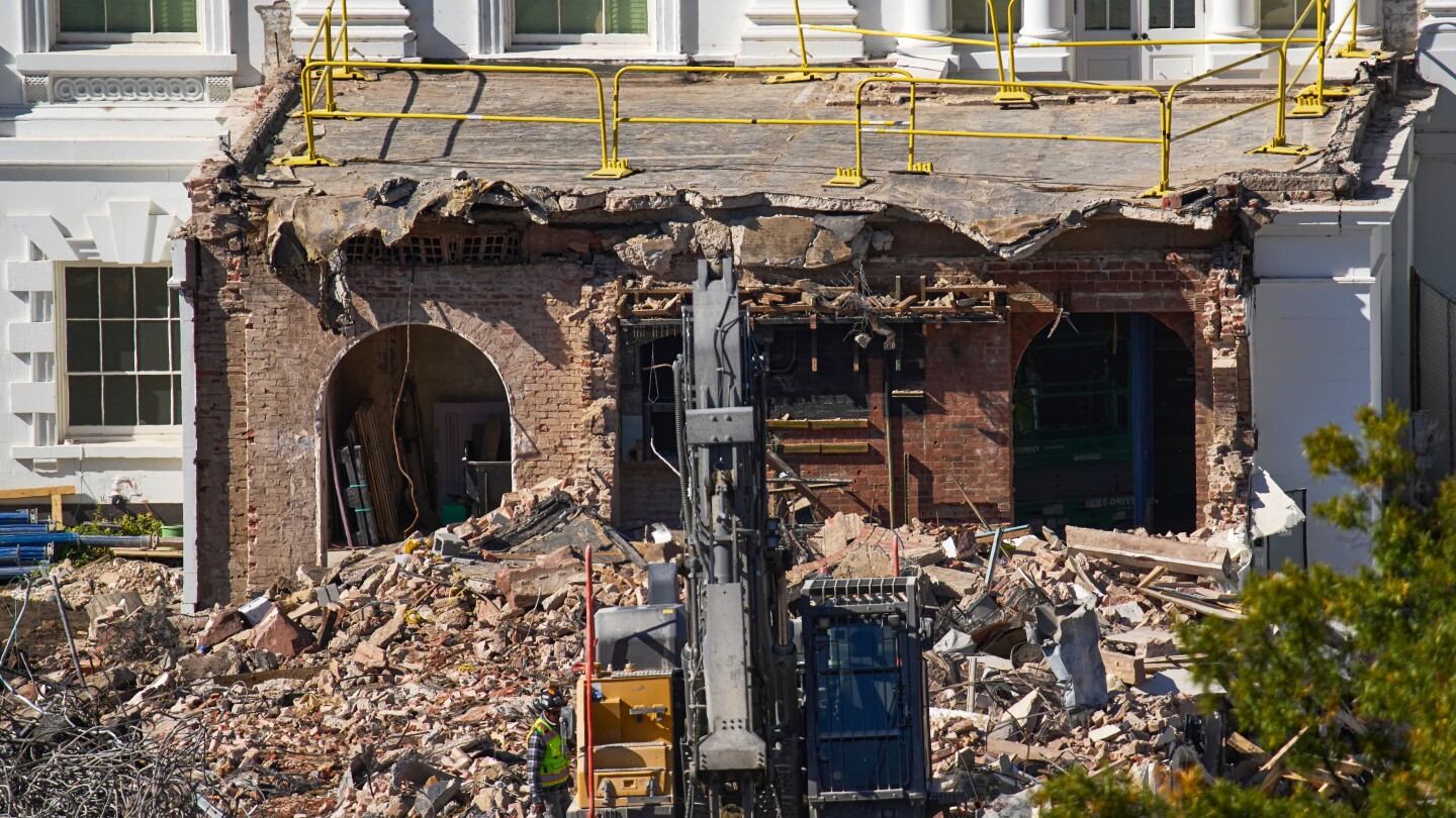 <br />
<b>Warning</b>:  Undefined variable $myimgalt in <b>/www/wwwroot/awdailynews.cn/wp-content/themes/ennews001/single.php</b> on line <b>213</b><br />
