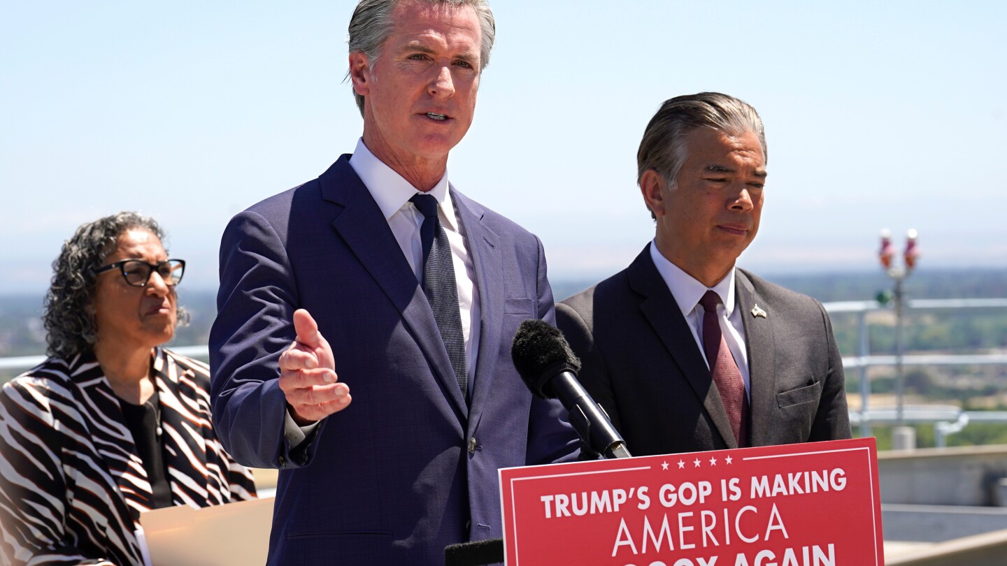 <br />
<b>Warning</b>:  Undefined variable $myimgalt in <b>/www/wwwroot/awdailynews.cn/wp-content/themes/ennews001/single.php</b> on line <b>213</b><br />
