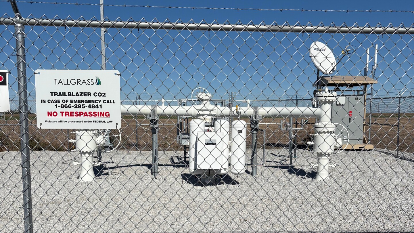 <br />
<b>Warning</b>:  Undefined variable $myimgalt in <b>/www/wwwroot/awdailynews.cn/wp-content/themes/ennews001/single.php</b> on line <b>213</b><br />
