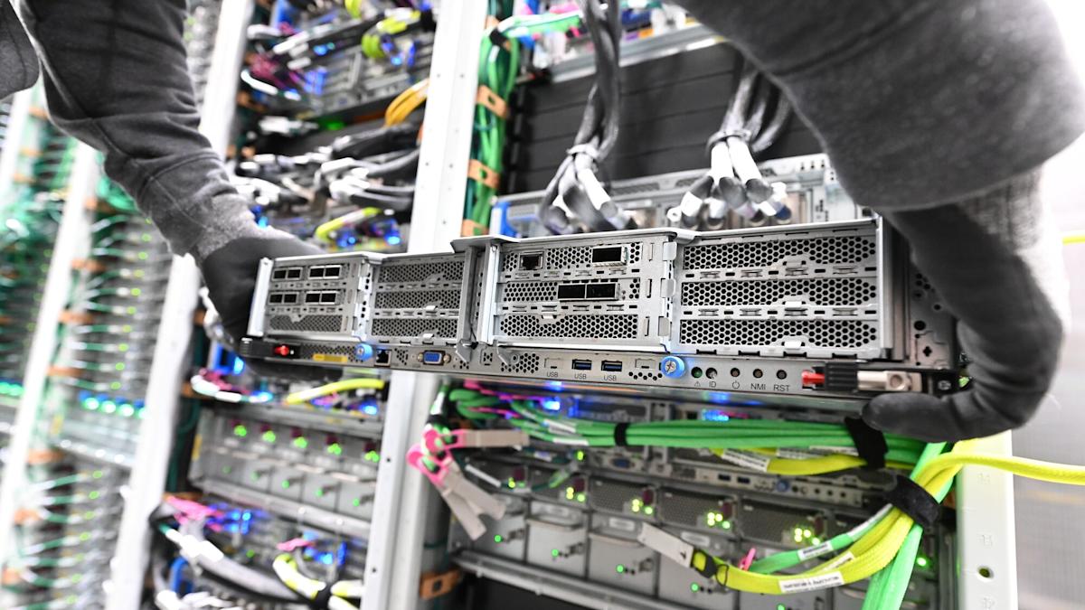 <br />
<b>Warning</b>:  Undefined variable $myimgalt in <b>/www/wwwroot/awdailynews.cn/wp-content/themes/ennews001/single.php</b> on line <b>213</b><br />
