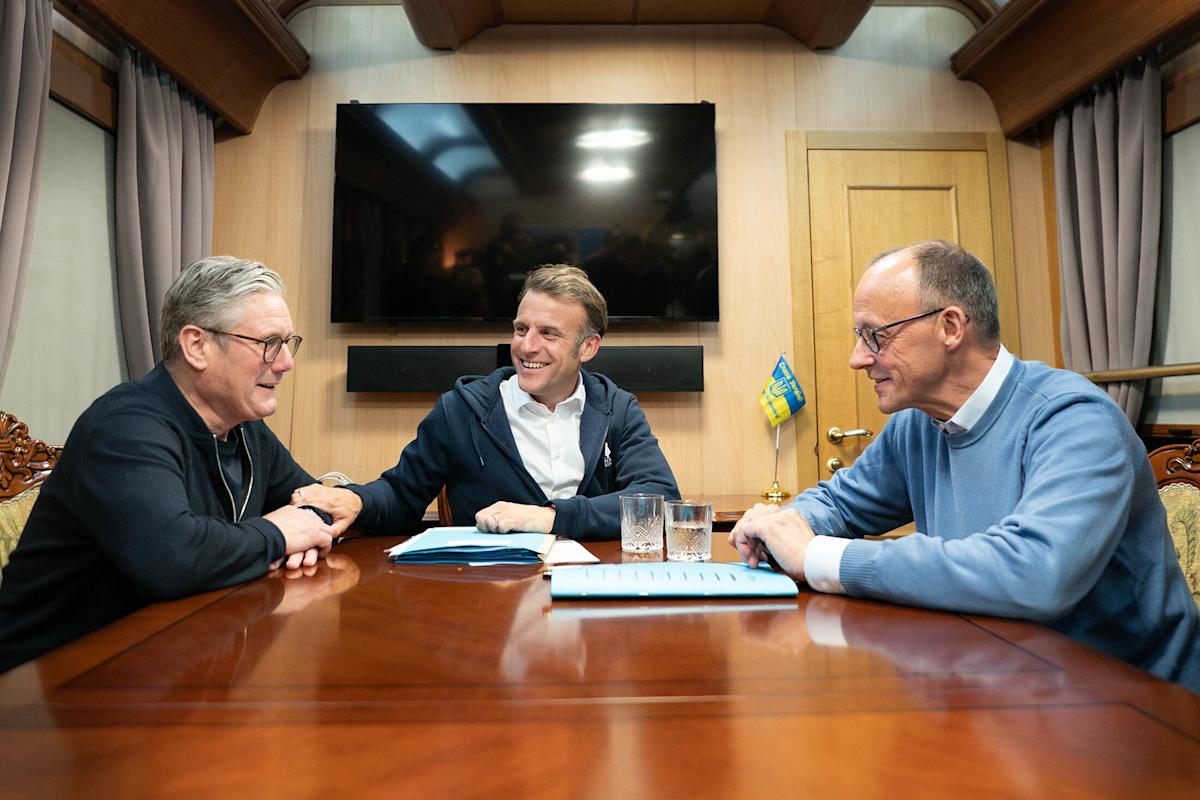 French, German and UK Leaders to Meet Zelenskiy on Monday