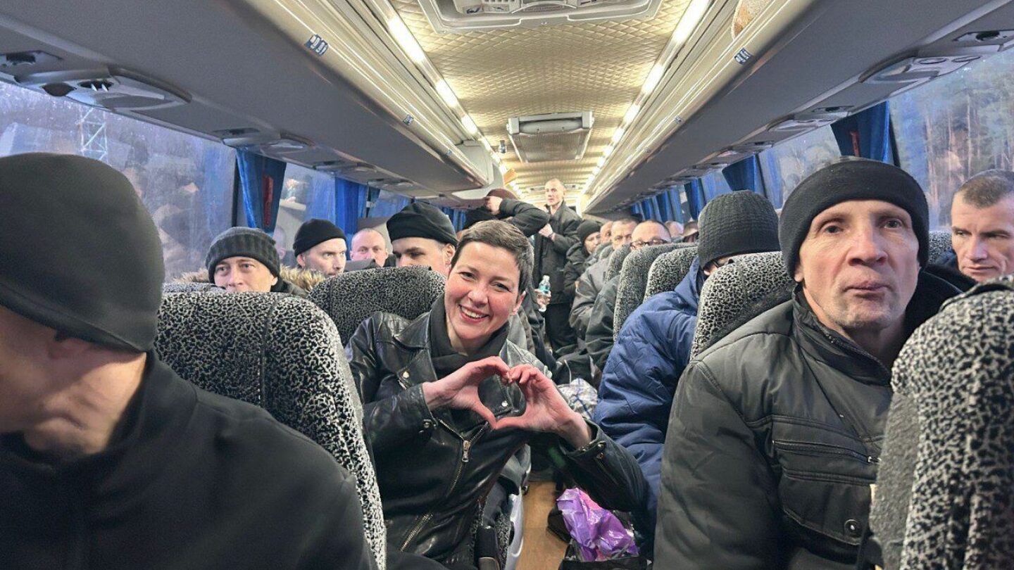 <br />
<b>Warning</b>:  Undefined variable $myimgalt in <b>/www/wwwroot/awdailynews.cn/wp-content/themes/ennews001/single.php</b> on line <b>213</b><br />
