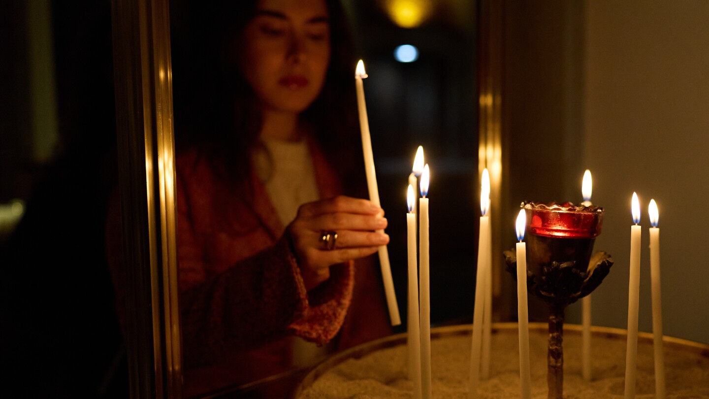 <br />
<b>Warning</b>:  Undefined variable $myimgalt in <b>/www/wwwroot/awdailynews.cn/wp-content/themes/ennews001/single.php</b> on line <b>213</b><br />
