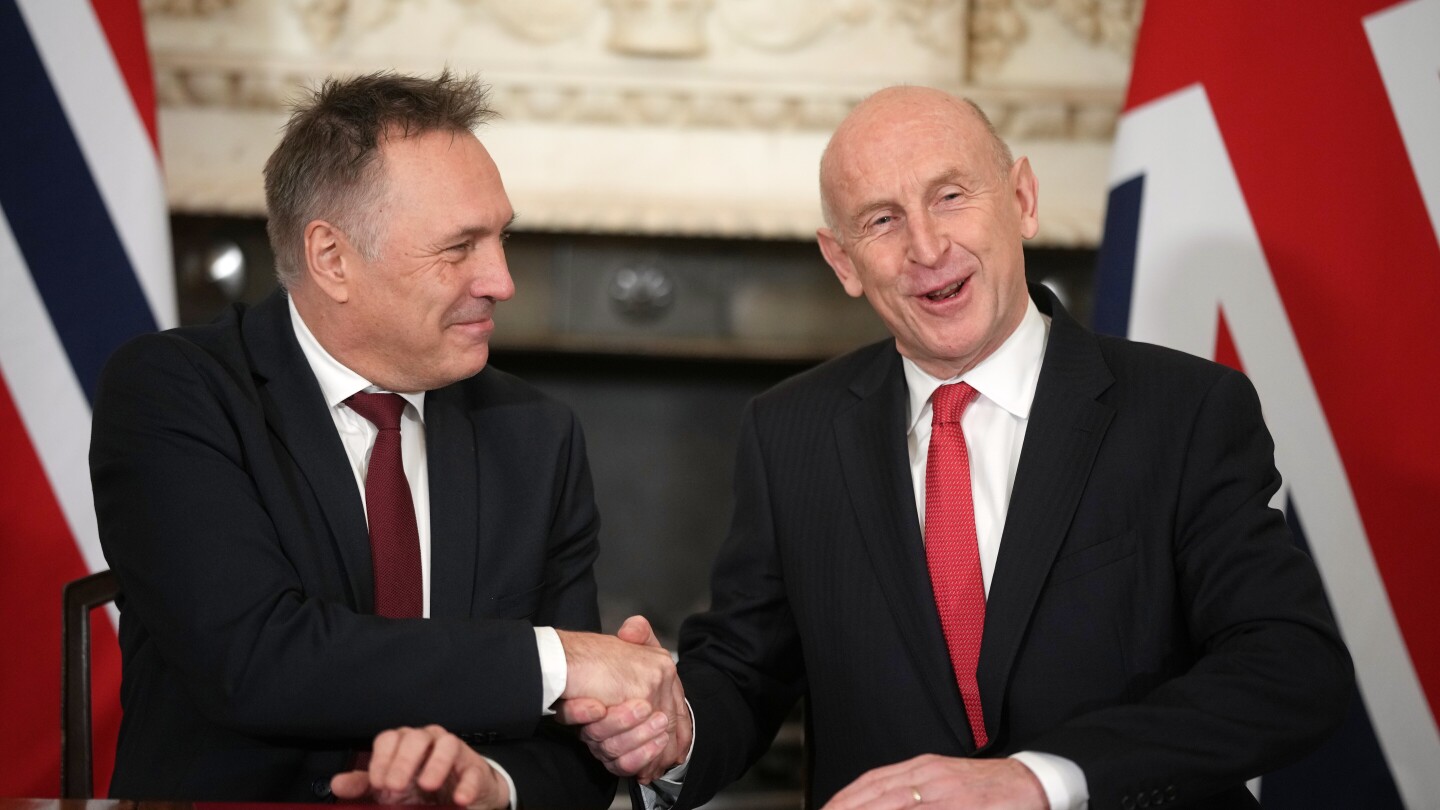 <br />
<b>Warning</b>:  Undefined variable $myimgalt in <b>/www/wwwroot/awdailynews.cn/wp-content/themes/ennews001/single.php</b> on line <b>213</b><br />
