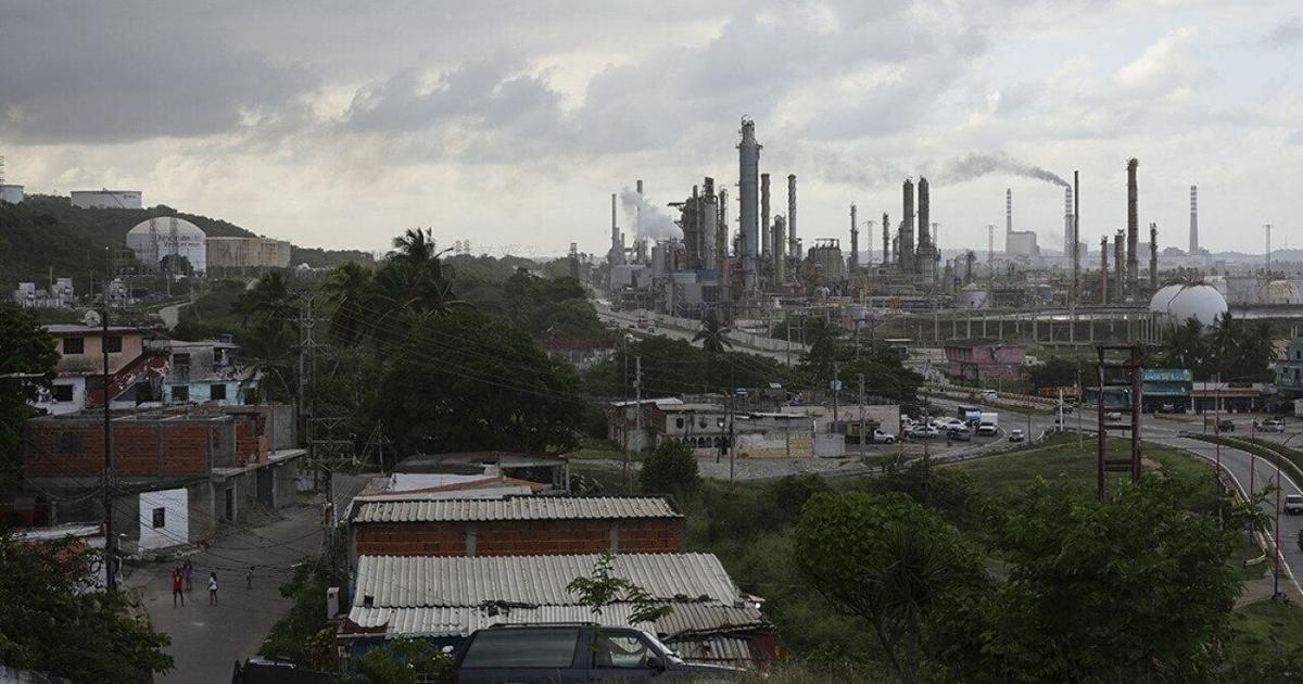 <br />
<b>Warning</b>:  Undefined variable $myimgalt in <b>/www/wwwroot/awdailynews.cn/wp-content/themes/ennews001/single.php</b> on line <b>213</b><br />
