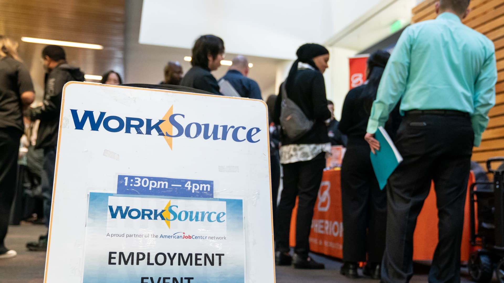 <br />
<b>Warning</b>:  Undefined variable $myimgalt in <b>/www/wwwroot/awdailynews.cn/wp-content/themes/ennews001/single.php</b> on line <b>213</b><br />
